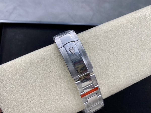 激安ロレックス着用イメージ